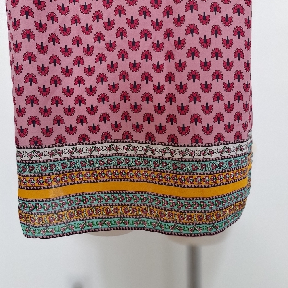 Violet Claire Sleeveless Cottagecore Pink Floral V-Neck Tunic Blouse Size 1X - Picture 7 of 9